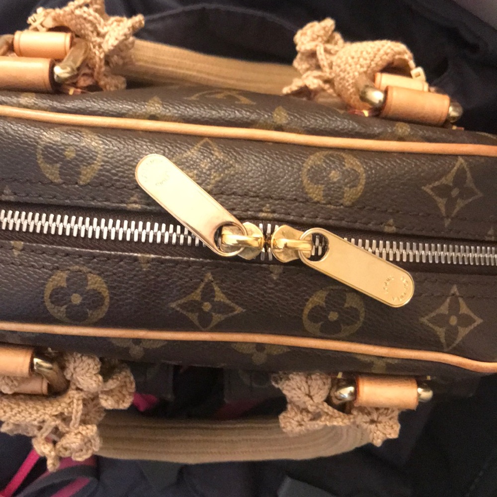 COPY - COPY - TODAY ONLY! 100% Authentic Louis Vuitton - Picture 6 of 8